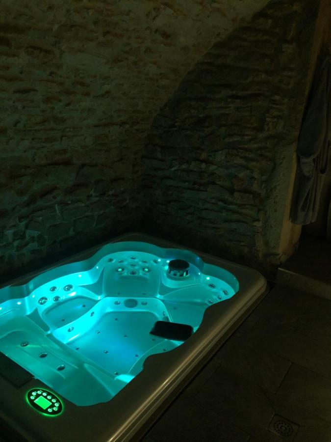 Jaccuzi & Spa Des Caves Stanislas Nancy Zewnętrze zdjęcie