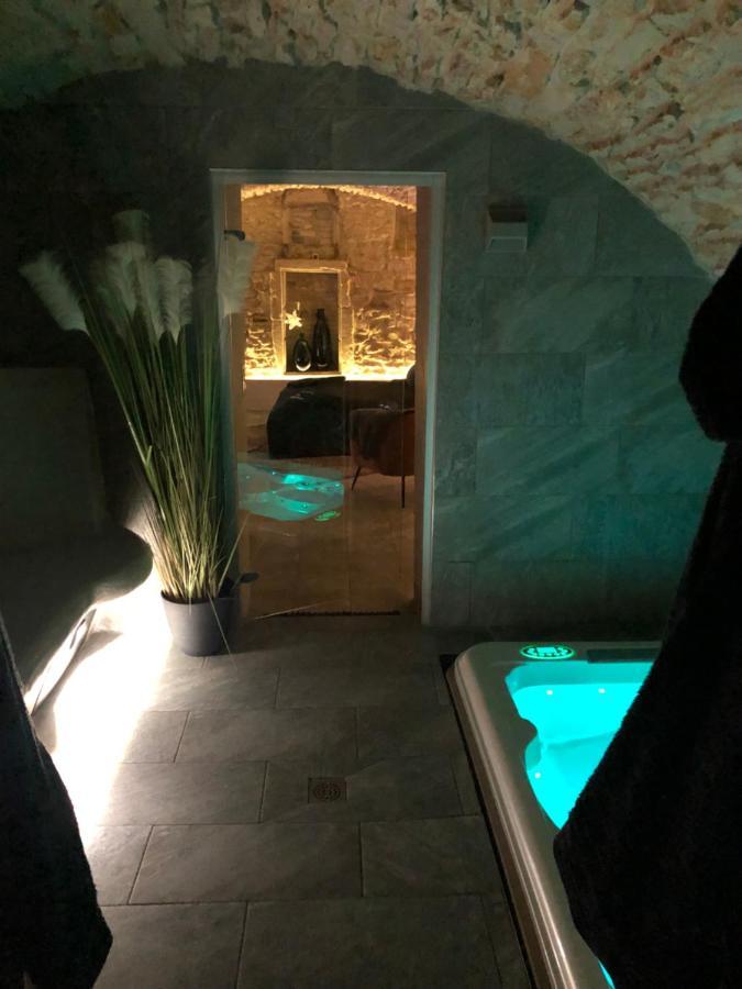 Jaccuzi & Spa Des Caves Stanislas Nancy Zewnętrze zdjęcie